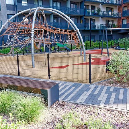 Przytulny Apartament Z Ogrodkiem W Doskonalej Lokalizacji Fair Rentals Wrocław Exteriör bild