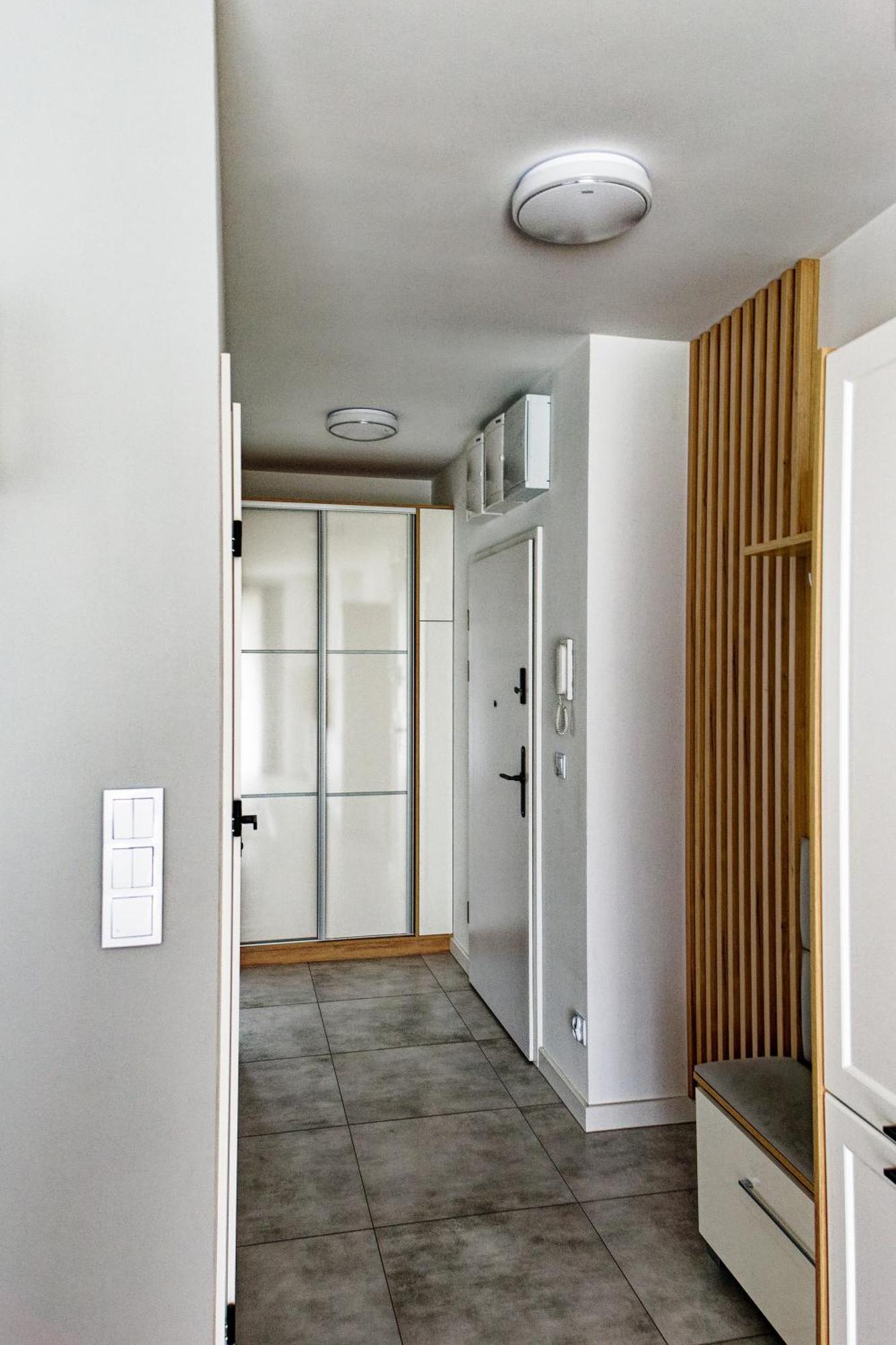 Przytulny Apartament Z Ogrodkiem W Doskonalej Lokalizacji Fair Rentals Wrocław Exteriör bild